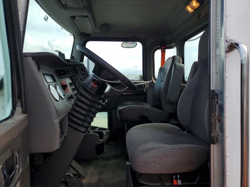 Продаж на аукціоні авто 2016 Kenworth Construction, vin: 2XKHAJ8XXGM497129, номер лоту: 65415646