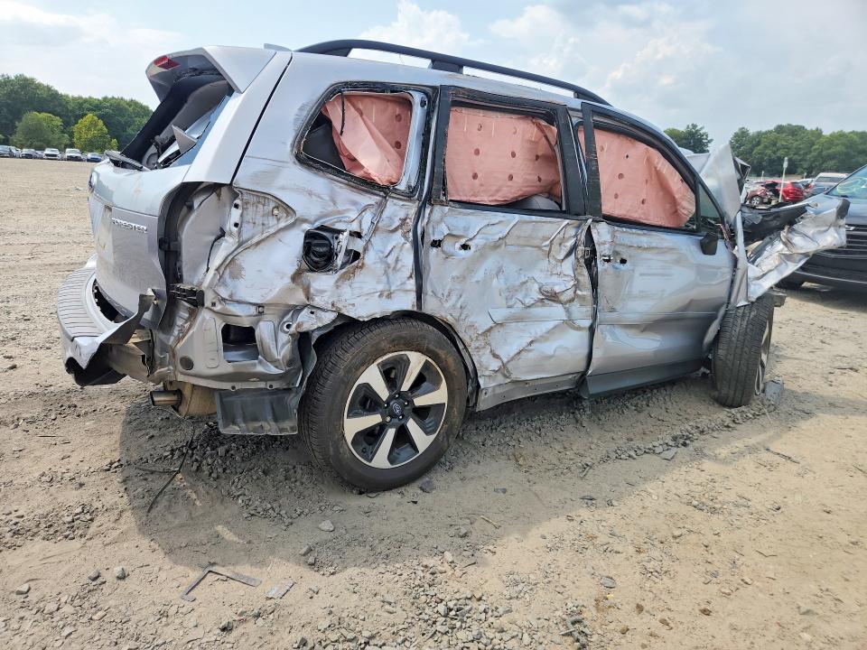 Продажа на аукционе авто 2018 Subaru Forester, vin: JF2SJADC1JH530613, номер лота: 64261256