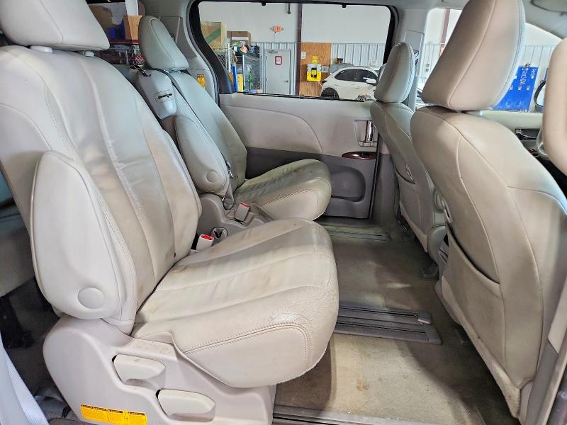 2014 Toyota Sienna მანქანა იყიდება აუქციონზე, vin: 5TDYK3DCXES486307, აუქციონის ნომერი: 67019586