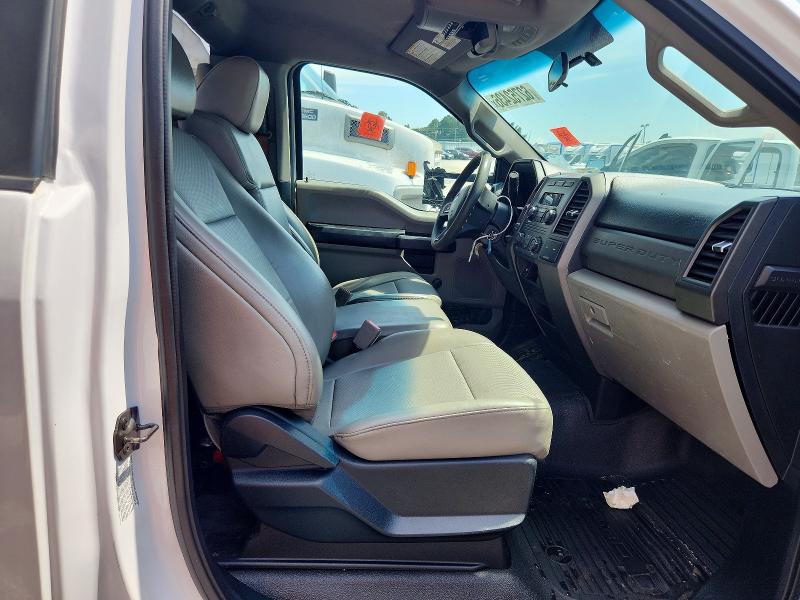62752436 :رقم المزاد ، 1FDRF3GTXKEC25955 vin ، 2019 Ford F350 مزاد بيع