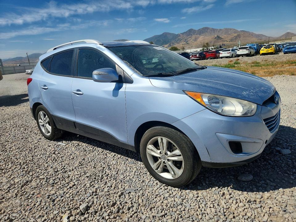 2012 Hyundai Tucson მანქანა იყიდება აუქციონზე, vin: KM8JUCAC6CU379940, აუქციონის ნომერი: 66846146