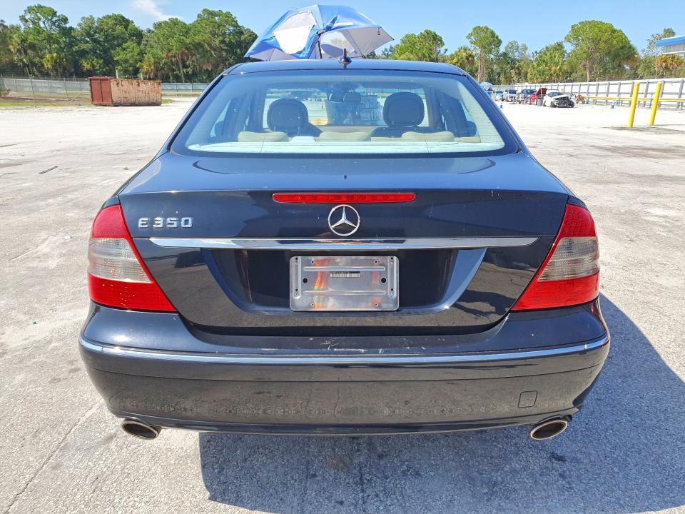 65128286 :رقم المزاد ، WDBUF56X48B291294 vin ، 2008 Mercedes-benz E مزاد بيع