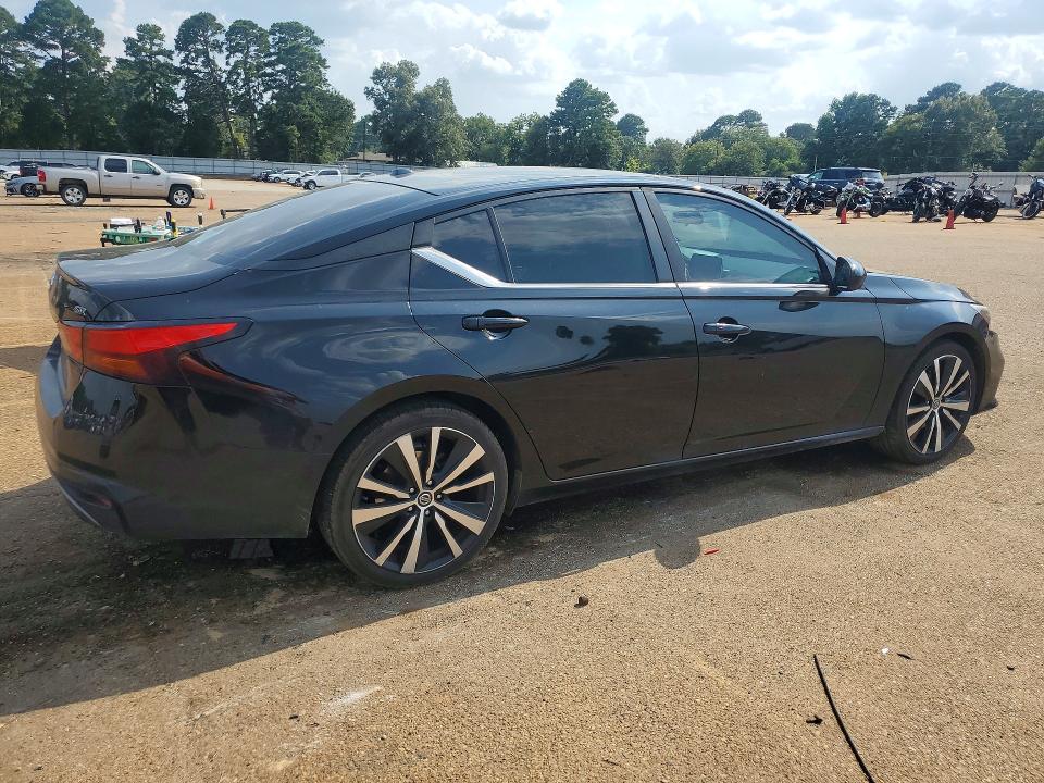 2020 Nissan Altima მანქანა იყიდება აუქციონზე, vin: 1N4BL4CV0LC131162, აუქციონის ნომერი: 63863776
