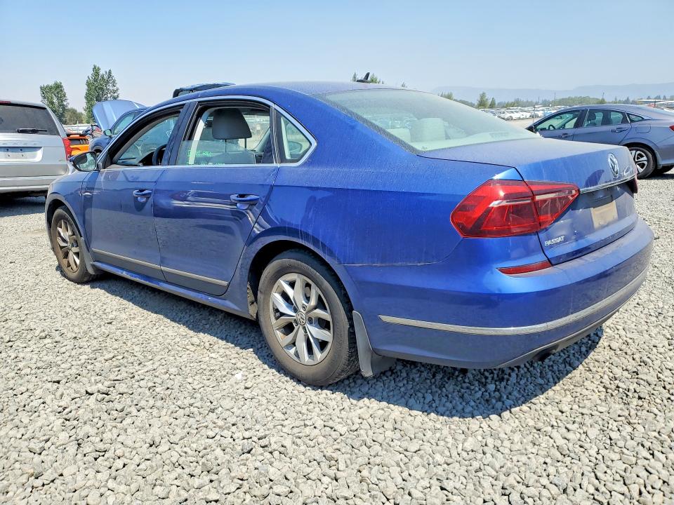 63245426 :رقم المزاد ، 1VWAT7A37HC045506 vin ، 2017 Volkswagen Passat مزاد بيع