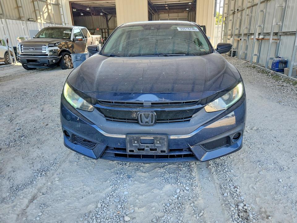 66078746 :رقم المزاد ، 19XFC2F62HE006121 vin ، 2017 Honda Civic مزاد بيع