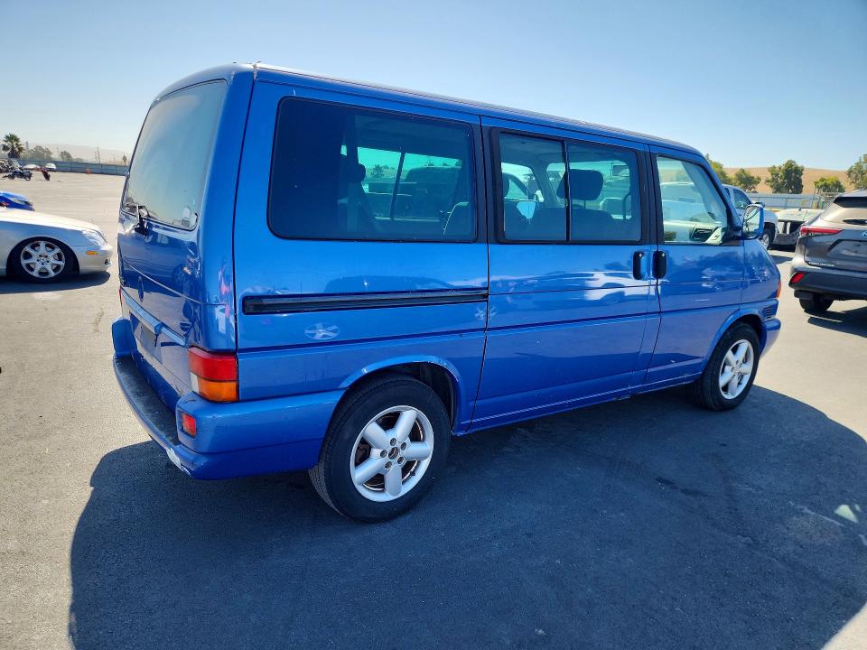 63251786 :رقم المزاد ، WV2MB47011H137087 vin ، 2001 Volkswagen Eurovan مزاد بيع