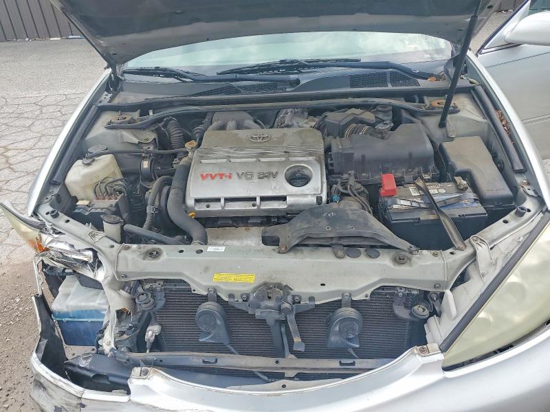 63823126 :رقم المزاد ، 4T1BF30K05U614410 vin ، 2005 Toyota Camry مزاد بيع