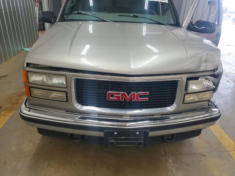 Продаж на аукціоні авто 1999 Gmc Suburban, vin: 3GKFK16R0XG514909, номер лоту: 65868396