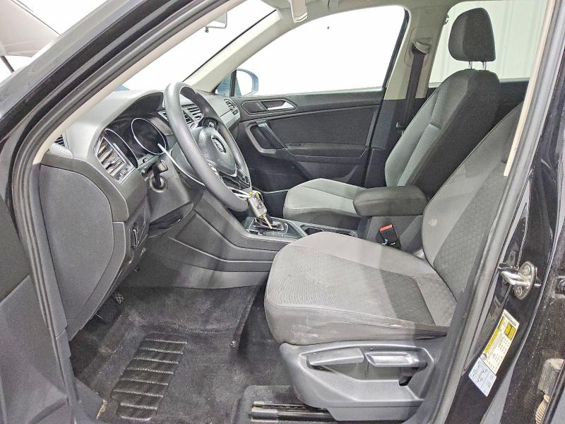 Продажа на аукционе авто 2020 Volkswagen Tiguan, vin: 3VV1B7AX7LM180681, номер лота: 64933606