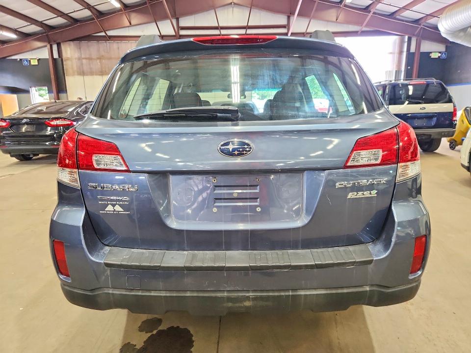 67243226 :رقم المزاد ، 4S4BRBAC8E3262806 vin ، 2014 Subaru Outback مزاد بيع