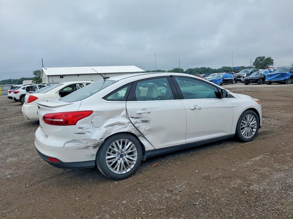 Продажа на аукционе авто 2015 Ford Focus, vin: 1FADP3J28FL299913, номер лота: 63709776