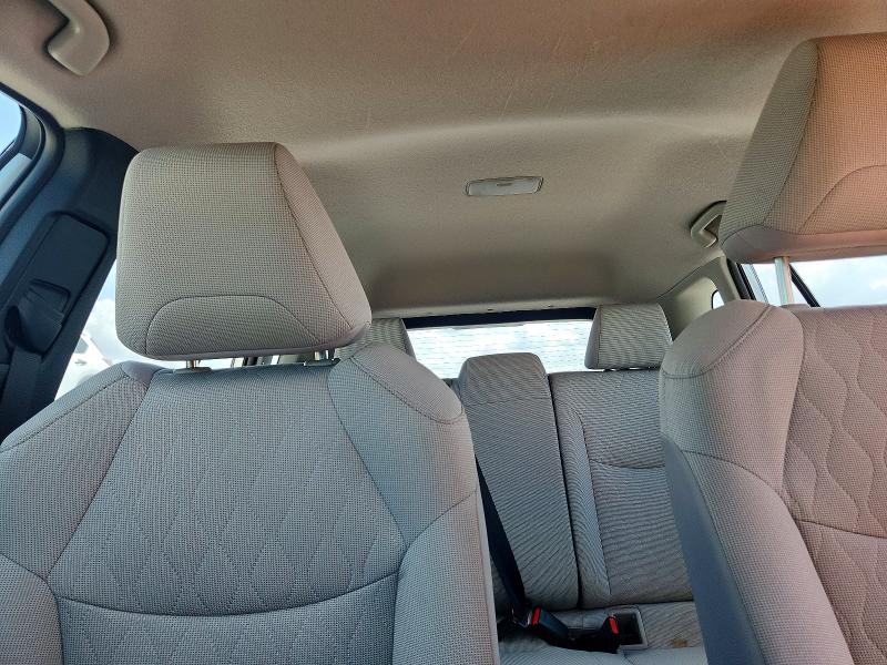 Продаж на аукціоні авто 2026 Toyota Corolla Cross, vin: 7MUAAAAG7TV182466, номер лоту: 66617246