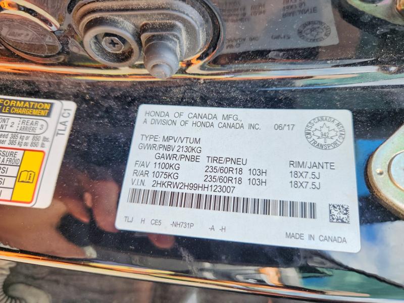 63606836 :رقم المزاد ، 2HKRW2H99HH123007 vin ، 2017 Honda Cr-v مزاد بيع