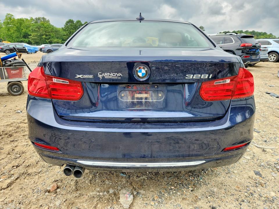 2015 Bmw 328 მანქანა იყიდება აუქციონზე, vin: WBA3B5C54FP654492, აუქციონის ნომერი: 64637026