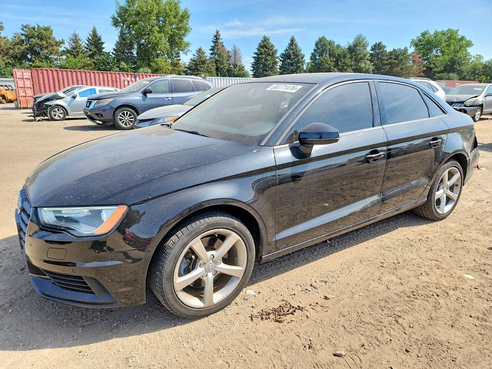 60771476 :رقم المزاد ، WAUBFGFFXF1131691 vin ، 2015 Audi A3 مزاد بيع