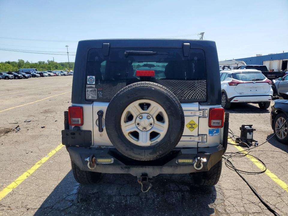 2011 Jeep Wrangler Unlimited მანქანა იყიდება აუქციონზე, vin: 1J4BA3H18BL604282, აუქციონის ნომერი: 63661746