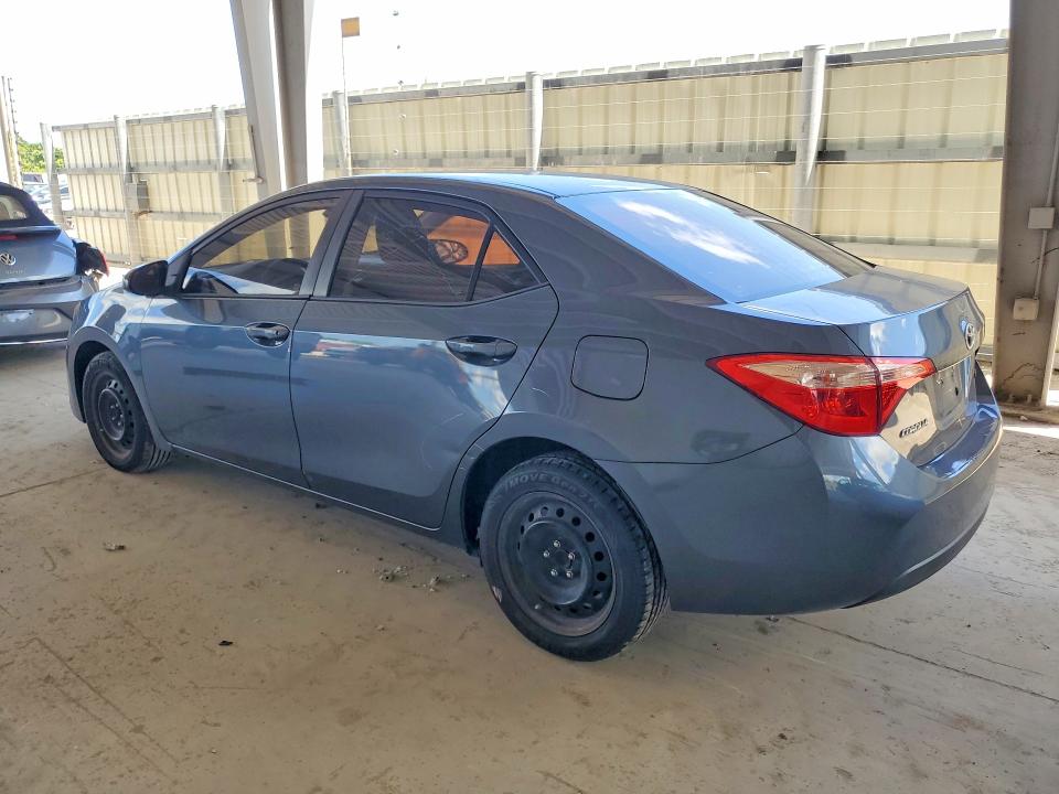 63907846 :رقم المزاد ، 2T1BURHE5JC040499 vin ، 2018 Toyota Corolla مزاد بيع