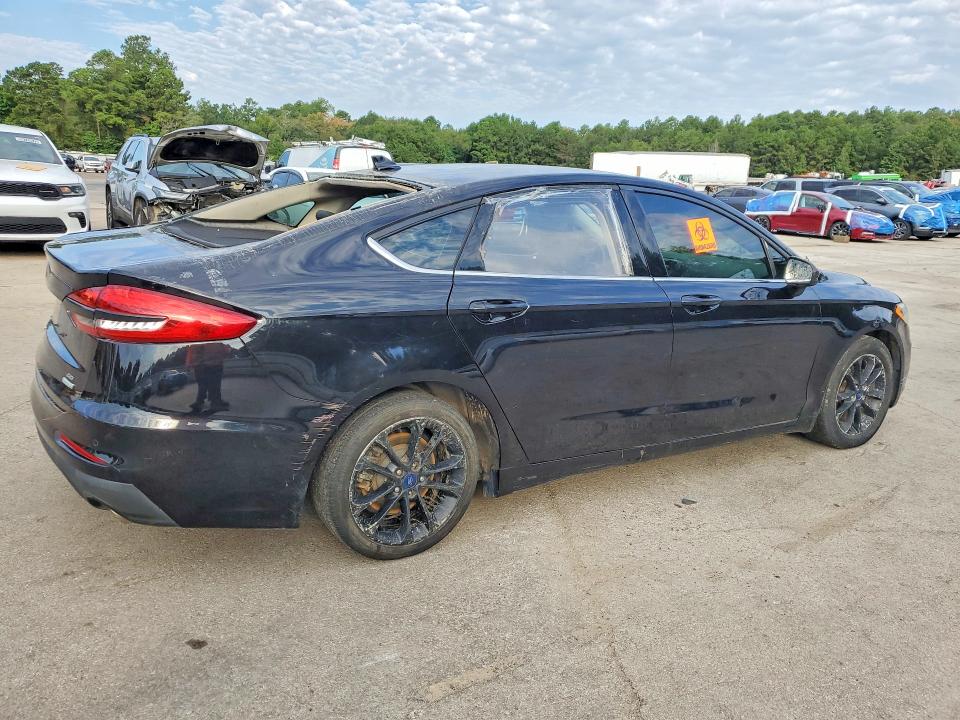 2020 Ford Fusion მანქანა იყიდება აუქციონზე, vin: 3FA6P0HD1LR251682, აუქციონის ნომერი: 66822396