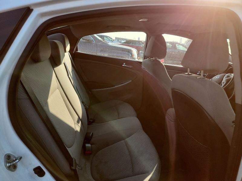 2013 Hyundai Accent მანქანა იყიდება აუქციონზე, vin: KMHCU4AE7DU330960, აუქციონის ნომერი: 63769996