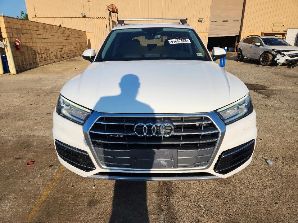 2018 Audi Q5 მანქანა იყიდება აუქციონზე, vin: WA1ANAFY9J2010115, აუქციონის ნომერი: 65852536