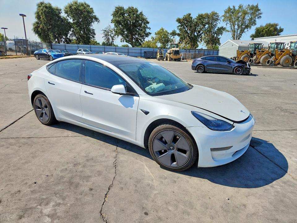 Продажа на аукционе авто 2021 Tesla Model 3, vin: 5YJ3E1EA1MF078686, номер лота: 63376296