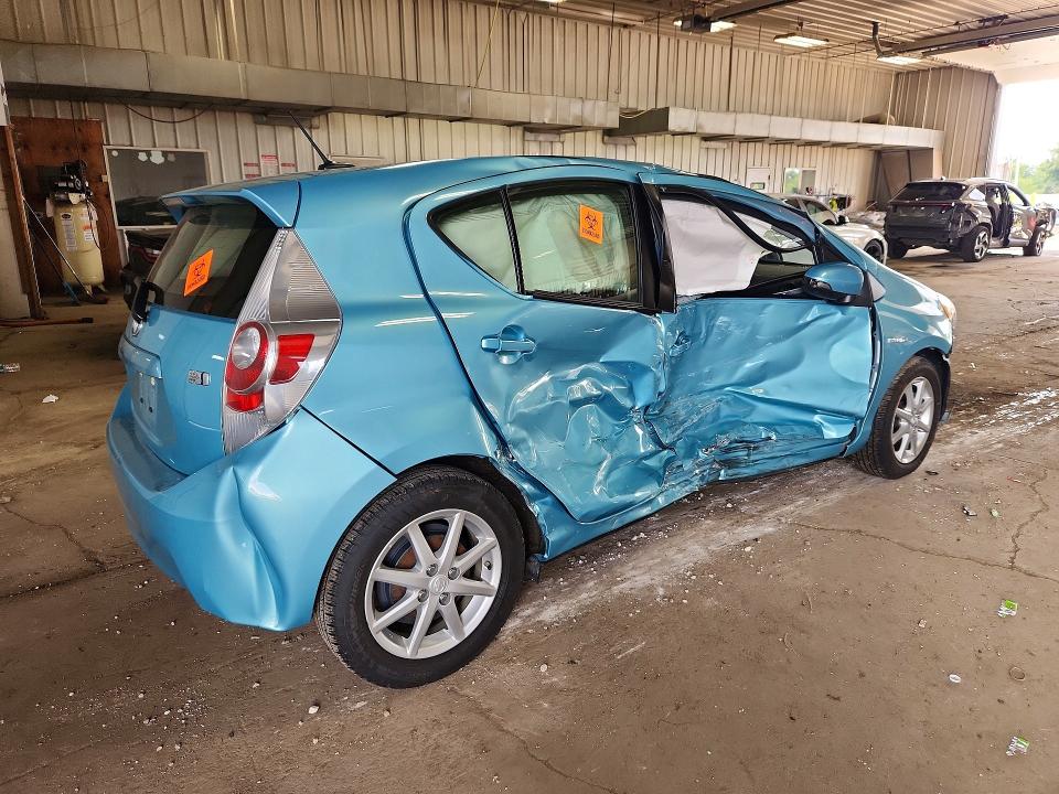 Aukcja sprzedaży 2013 Toyota Prius C, vin: JTDKDTB31D1046930, numer aukcji: 64405066