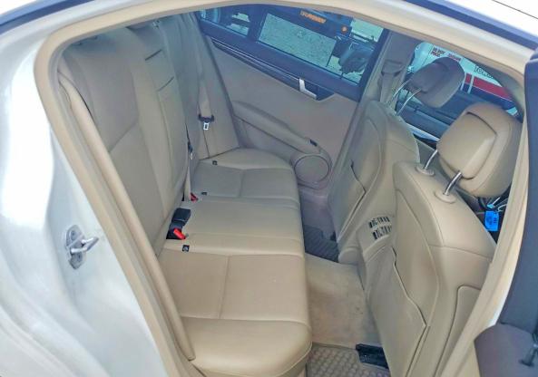 65921846 :رقم المزاد ، WDDGF8AB1EG236740 vin ، 2014 Mercedes-benz C مزاد بيع