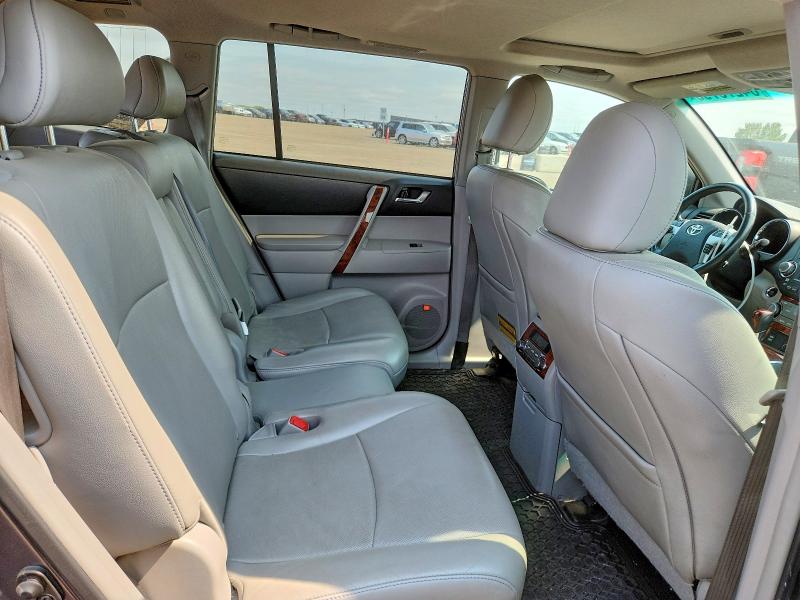 Aukcja sprzedaży 2013 Toyota Highlander, vin: 5TDDK3EH8DS201157, numer aukcji: 64273796