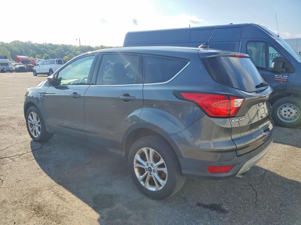 Aukcja sprzedaży 2019 Ford Escape, vin: 1FMCU9GD8KUB98896, numer aukcji: 63830906