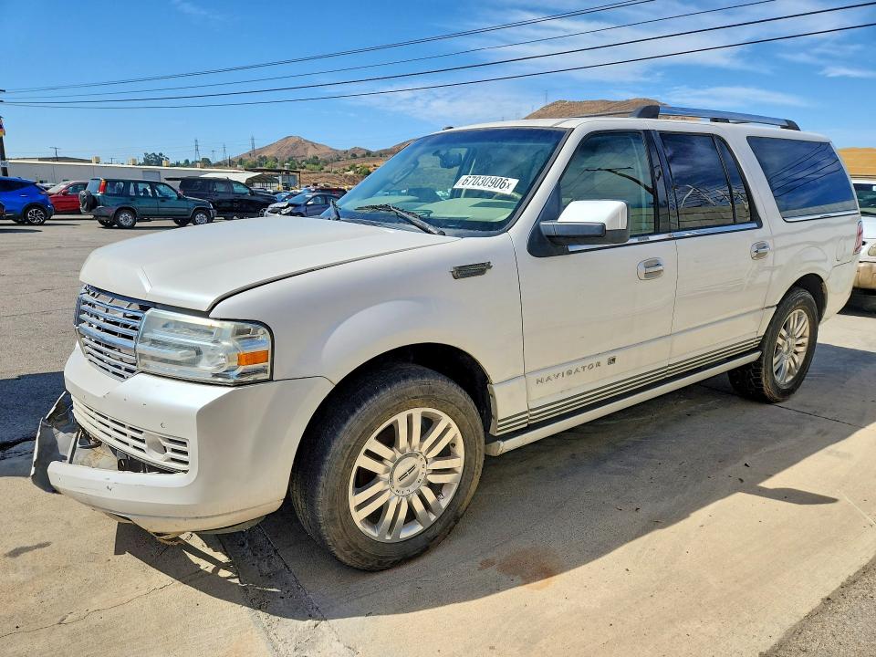 Продаж на аукціоні авто 2011 Lincoln Navigator, vin: 5LMJJ3H59BEJ04598, номер лоту: 67030906