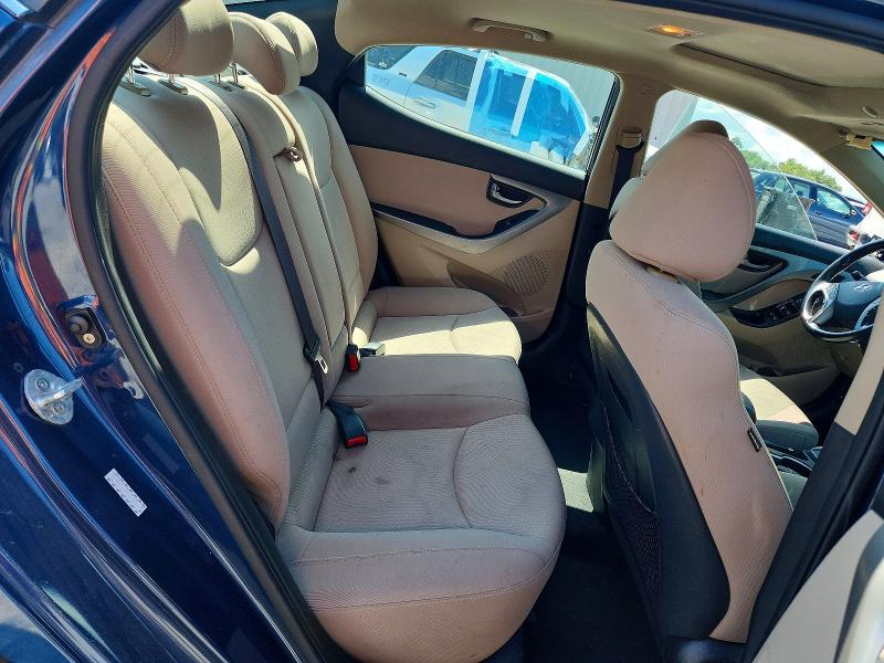 63563606 :رقم المزاد ، KMHDH4AE7GU504653 vin ، 2016 Hyundai Elantra مزاد بيع