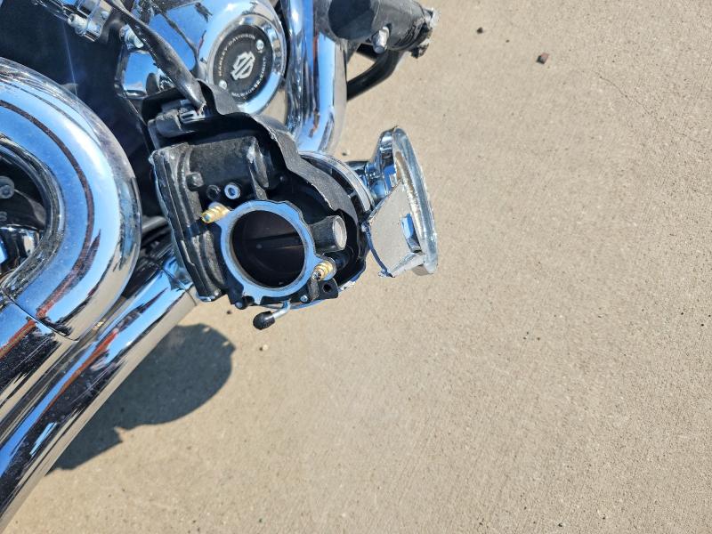 66774526 :رقم المزاد ، 1HD1YEZ15PB070094 vin ، 2023 Harley-davidson Fxbr مزاد بيع