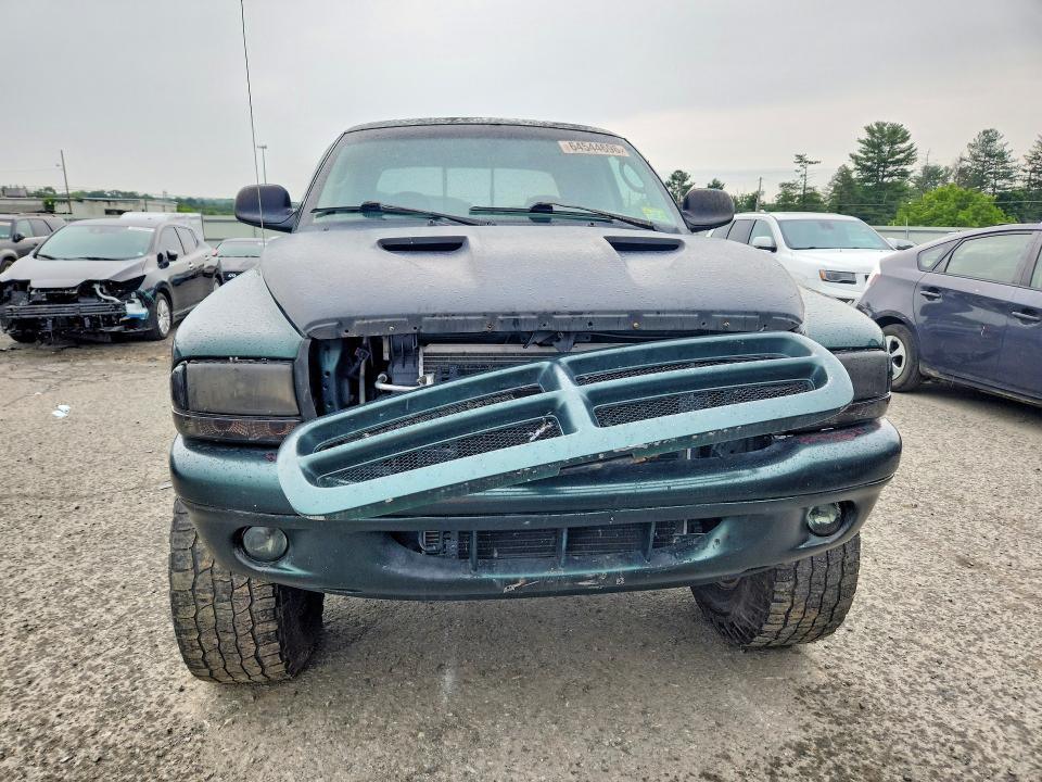 2001 Dodge Dakota მანქანა იყიდება აუქციონზე, vin: 1B7HG2AN11S265567, აუქციონის ნომერი: 64544696