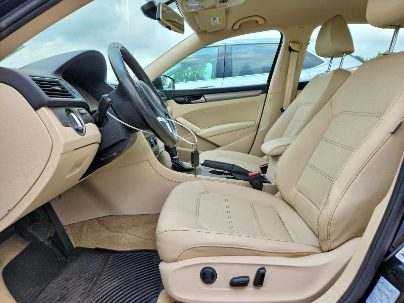 2014 Volkswagen Passat მანქანა იყიდება აუქციონზე, vin: 1VWBS7A36EC110512, აუქციონის ნომერი: 63723116
