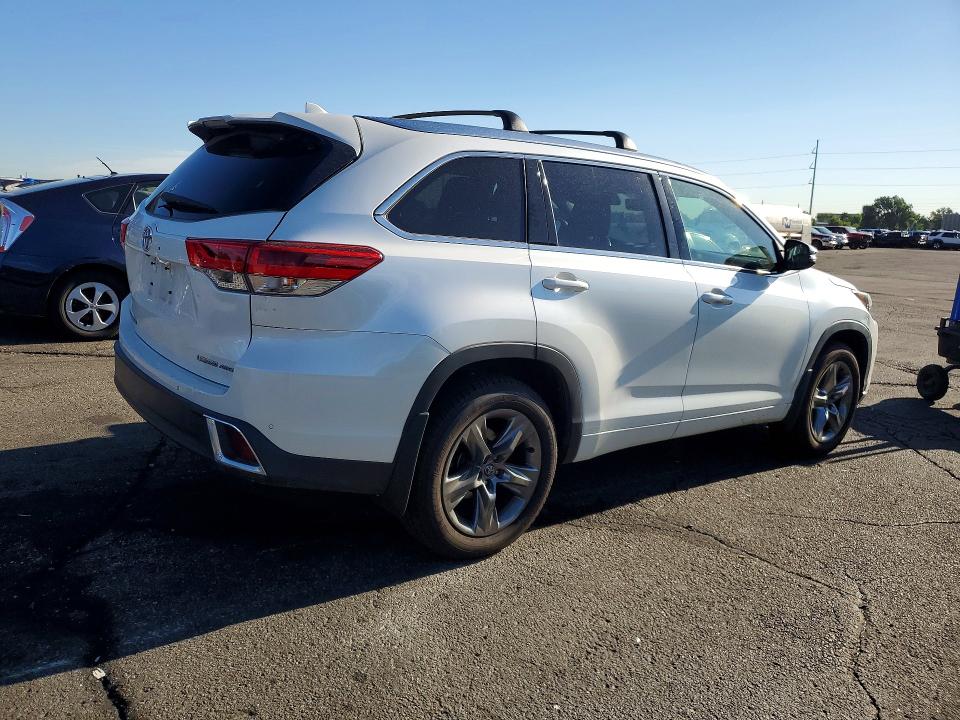 66449486 :رقم المزاد ، 5TDDZRFH2JS803044 vin ، 2018 Toyota Highlander مزاد بيع