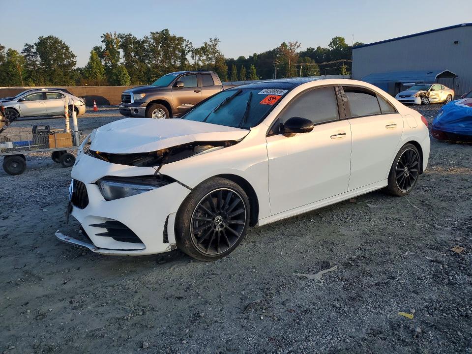 64509856 :رقم المزاد ، WDD3G4EB7KW020035 vin ، 2019 Mercedes-benz A مزاد بيع