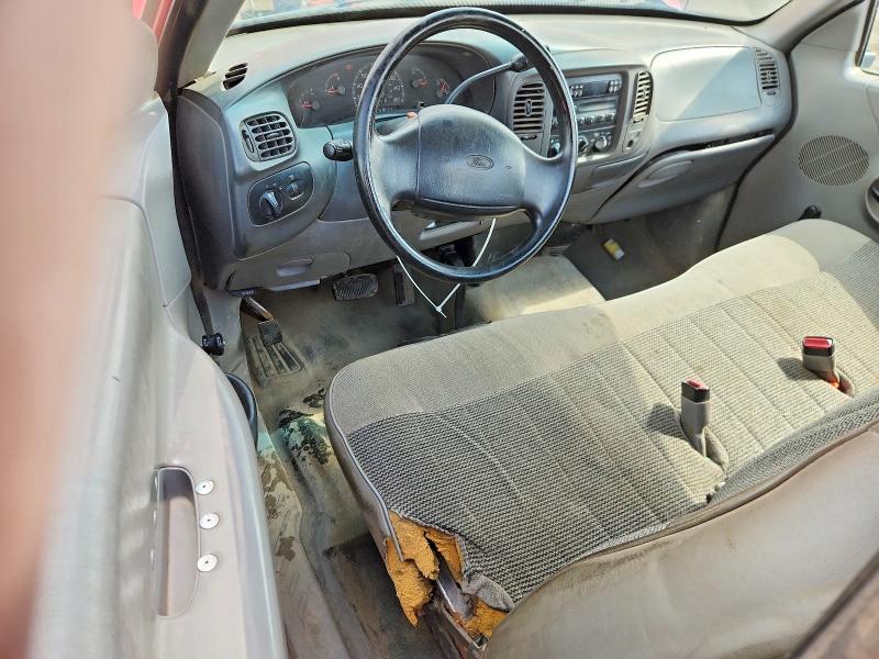 61410476 :رقم المزاد ، 2FTZF1729WCA23085 vin ، 1998 Ford F150 مزاد بيع