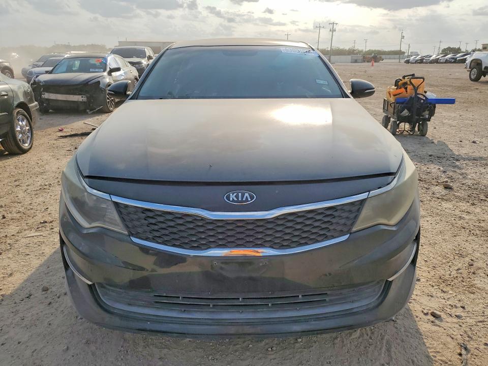 Продаж на аукціоні авто 2018 Kia Optima, vin: 5XXGT4L34JG215495, номер лоту: 63854666