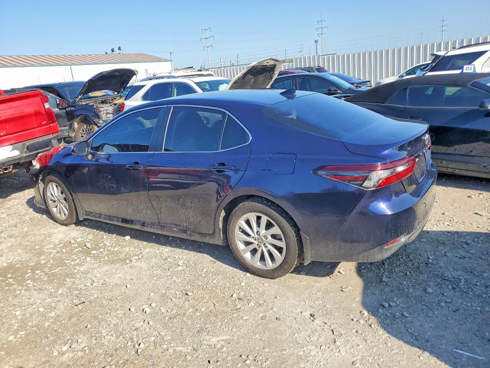 Продажа на аукционе авто 2021 Toyota Camry, vin: 4T1C11AK3MU404260, номер лота: 66314086
