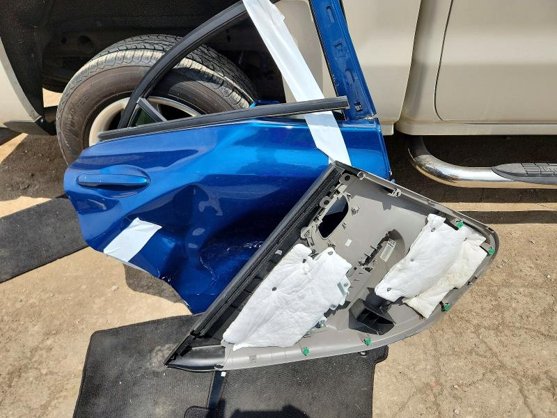 Продажа на аукционе авто 2015 Honda Civic, vin: 2HGFB2F82FH561836, номер лота: 64095166