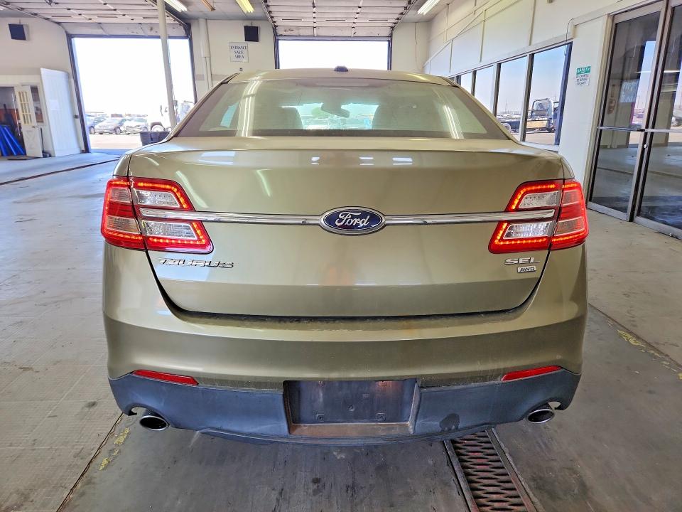 64424936 :رقم المزاد ، 1FAHP2H88DG201684 vin ، 2013 Ford Taurus مزاد بيع