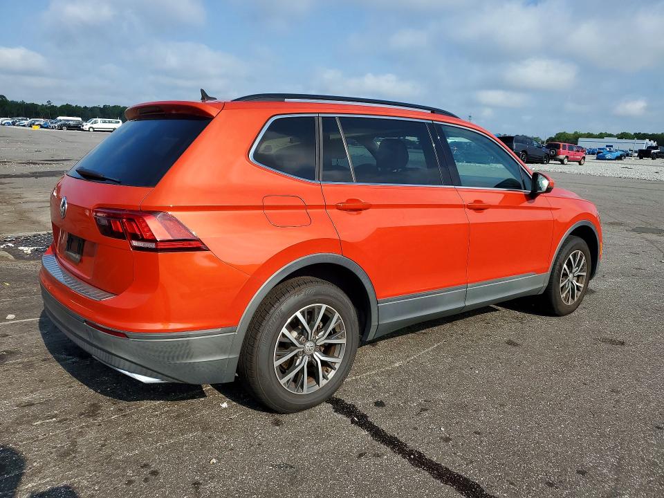 Продажа на аукционе авто 2019 Volkswagen Tiguan, vin: 3VV3B7AX3KM159687, номер лота: 65863166