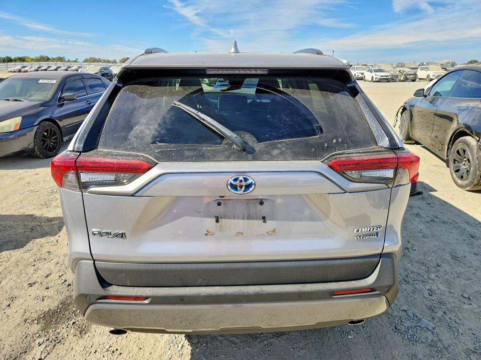 Продажа на аукционе авто 2020 Toyota Rav4, vin: 4T3DWRFV1LU001326, номер лота: 66302206