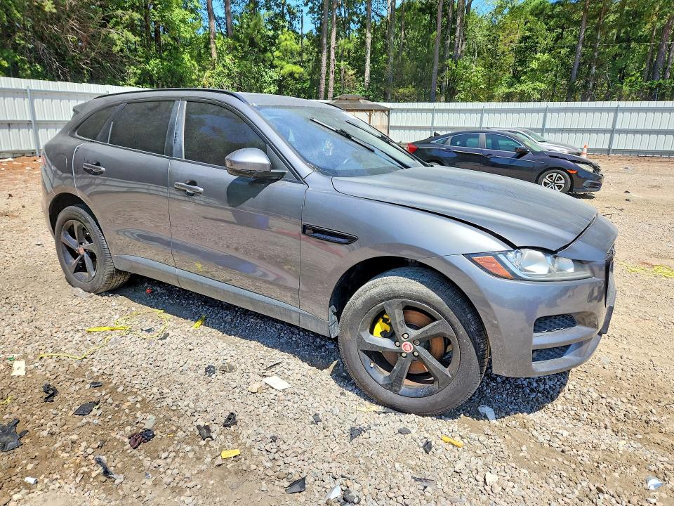 Продажа на аукционе авто 2017 Jaguar F-pace, vin: SADCJ2BV2HA895113, номер лота: 64907706
