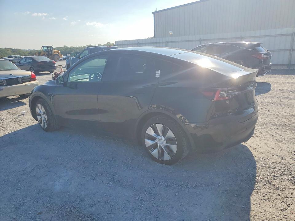65417556 :رقم المزاد ، 5YJYGDEE4MF094479 vin ، 2021 Tesla Model Y مزاد بيع
