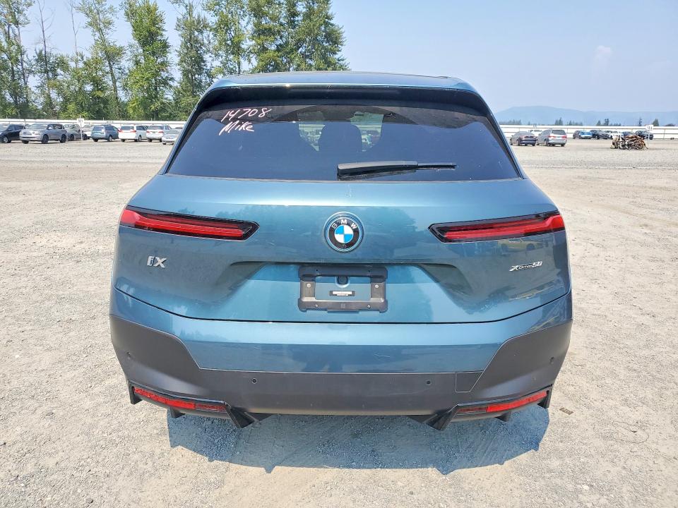Продажа на аукционе авто 2023 Bmw Ix, vin: WB523CF06PCL19822, номер лота: 64442796