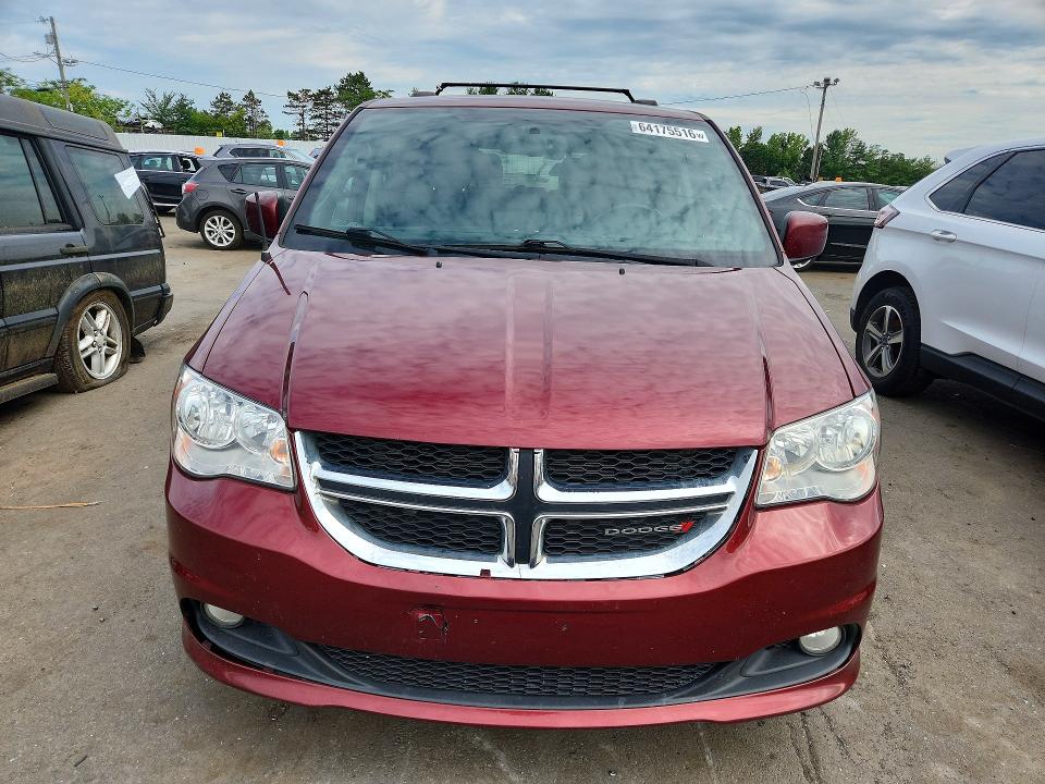 64175516 :رقم المزاد ، 2C4RDGCG2JR159672 vin ، 2018 Dodge Grand Caravan مزاد بيع