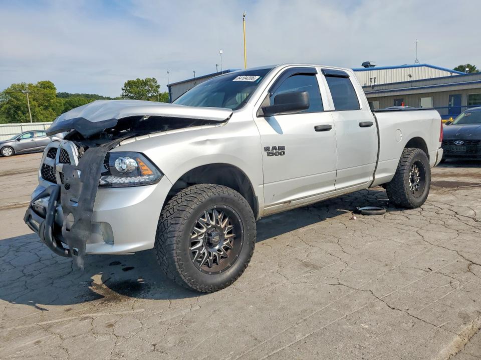 64104206 :رقم المزاد ، 1C6RR7FG0JS185996 vin ، 2018 Ram 1500 مزاد بيع