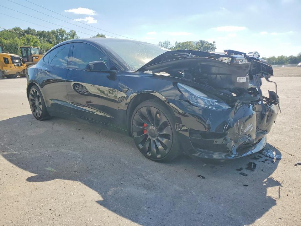 Продажа на аукционе авто 2018 Tesla Model 3, vin: 5YJ3E1EB1JF171082, номер лота: 65732806