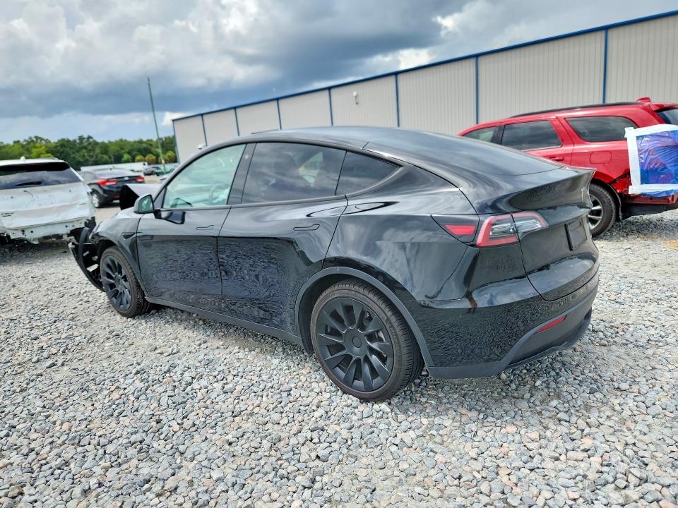 63913086 :رقم المزاد ، 7SAYGAEE9PF767014 vin ، 2023 Tesla Model Y مزاد بيع